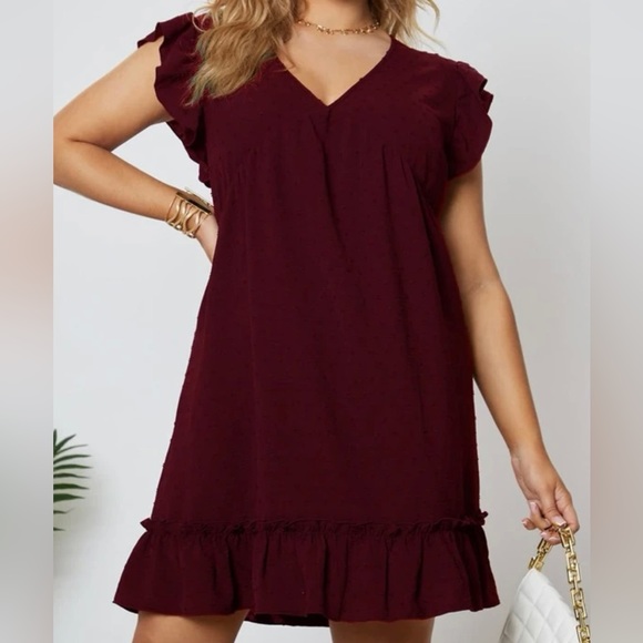 Dresses & Skirts - Plus Swiss Dot Butterfly Sleeve Smock Dress